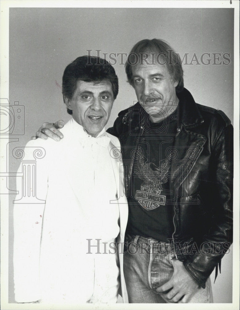 1984 Press Photo Frankie Vallie Featured On &quot;Super Night Of Rock n&#39; Roll&quot; - Historic Images