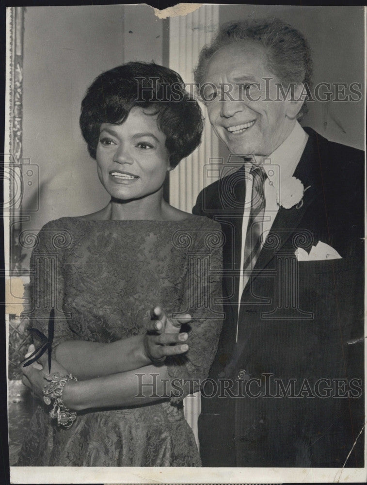 1967 Press Photo Eartha Kitt Sam Jaffe &quot;Ben Casey - Horse Named Stravinsky&quot; - Historic Images