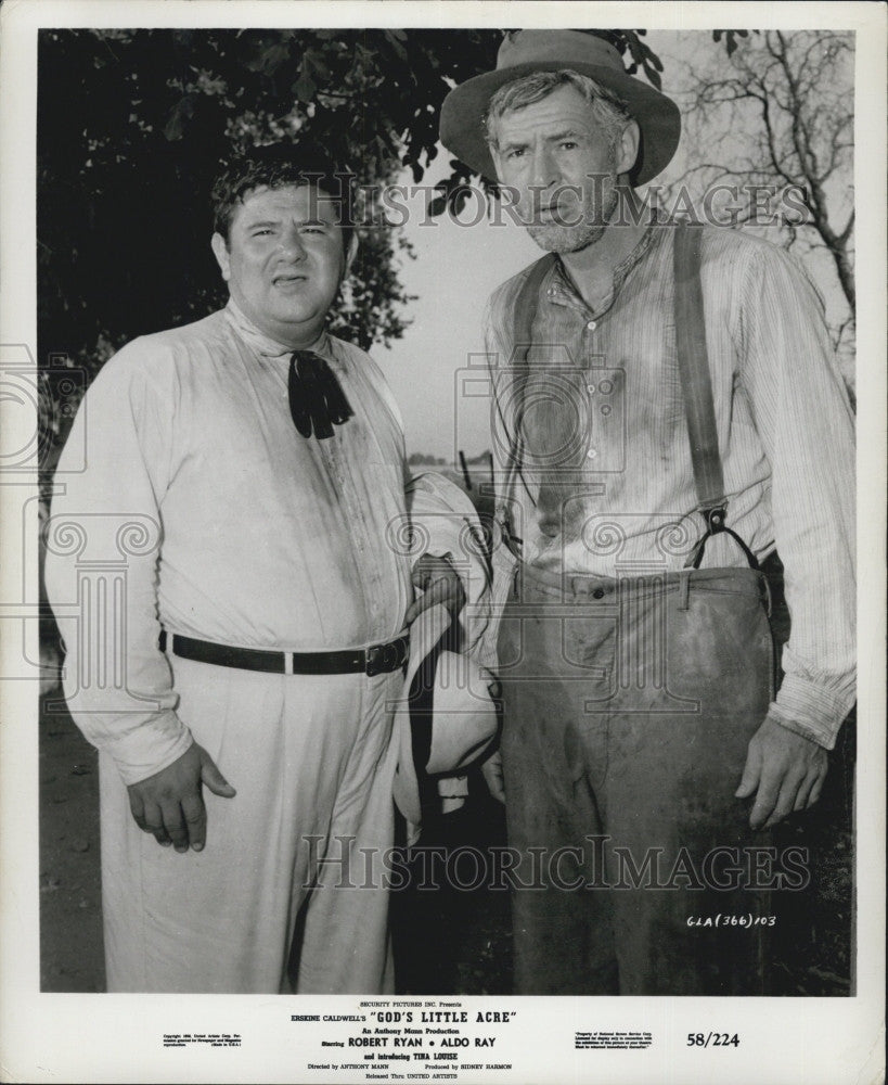 1958 Press Photo &quot;God&#39;s Little Acre&quot; Robert Ryan Aldo Ray Film Actor - Historic Images