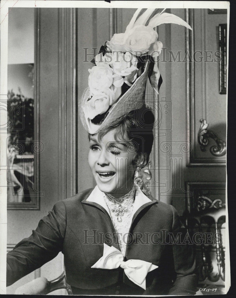 1964 Press Photo Debbie Reynolds stars in &quot;The Unsinkable Molly Brown&quot; - Historic Images
