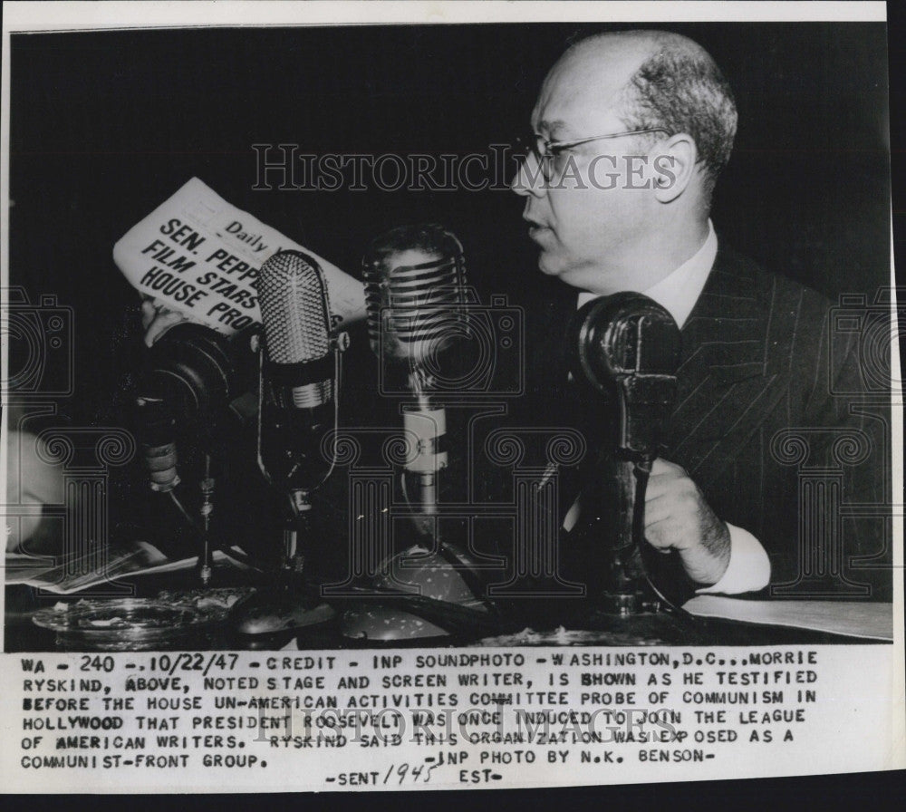 1947 Press Photo Stage &amp; Screen Writer Morrie Ryskind testifying before House - Historic Images