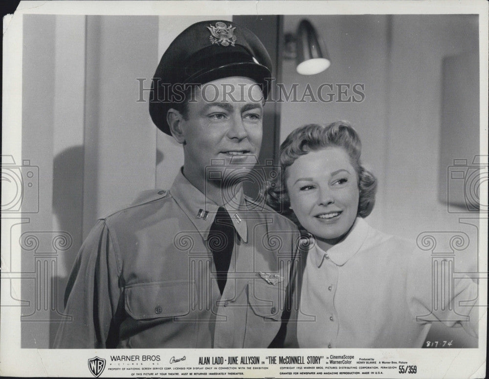 1955 Press Photo Alan Ladd and June Allyson in &quot;The McConnell Story&quot; - Historic Images