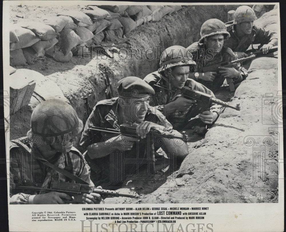 1966 Press Photo  Anthony Quinn in &quot;Lost Command&quot; - Historic Images