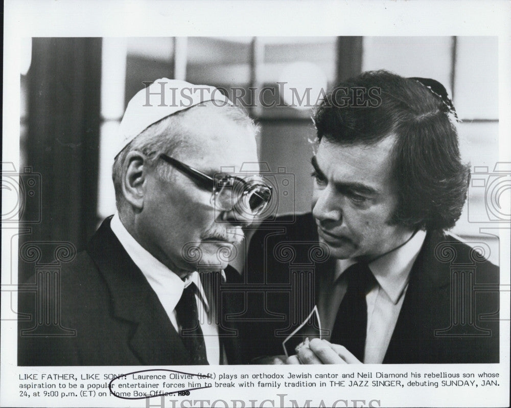 Press Photo Neil Diamond Laurence Olivier Television FIlm Actor - Historic Images