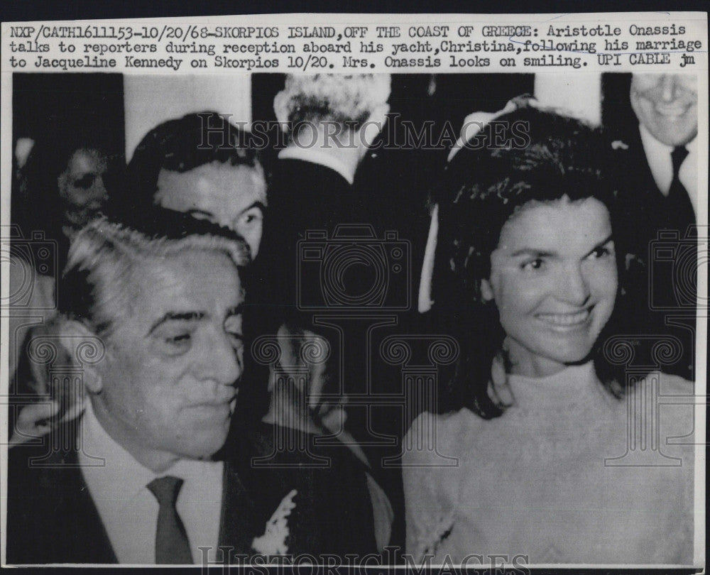 1968 Press Photo Aristotle Onassis Jacqueline Kennedy Former First Lady - Historic Images