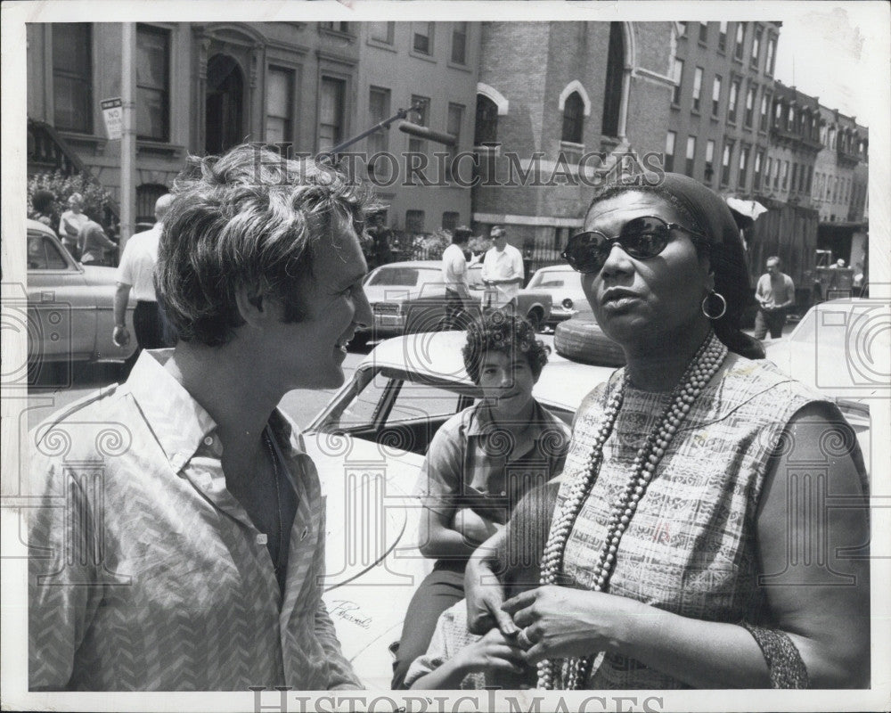 Press Photo Producer Norman jewison &amp; entertainer Pearl Bailey - Historic Images