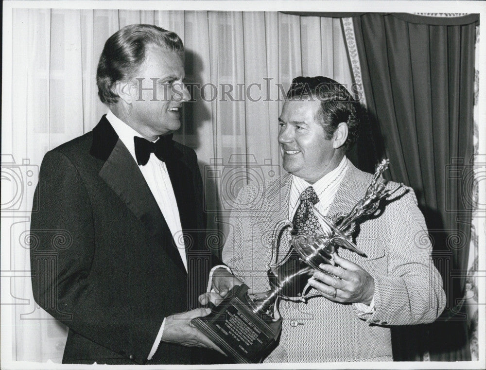 1972 Press Photo  Evangelist Billy Graham &amp; Rex Wood - Historic Images