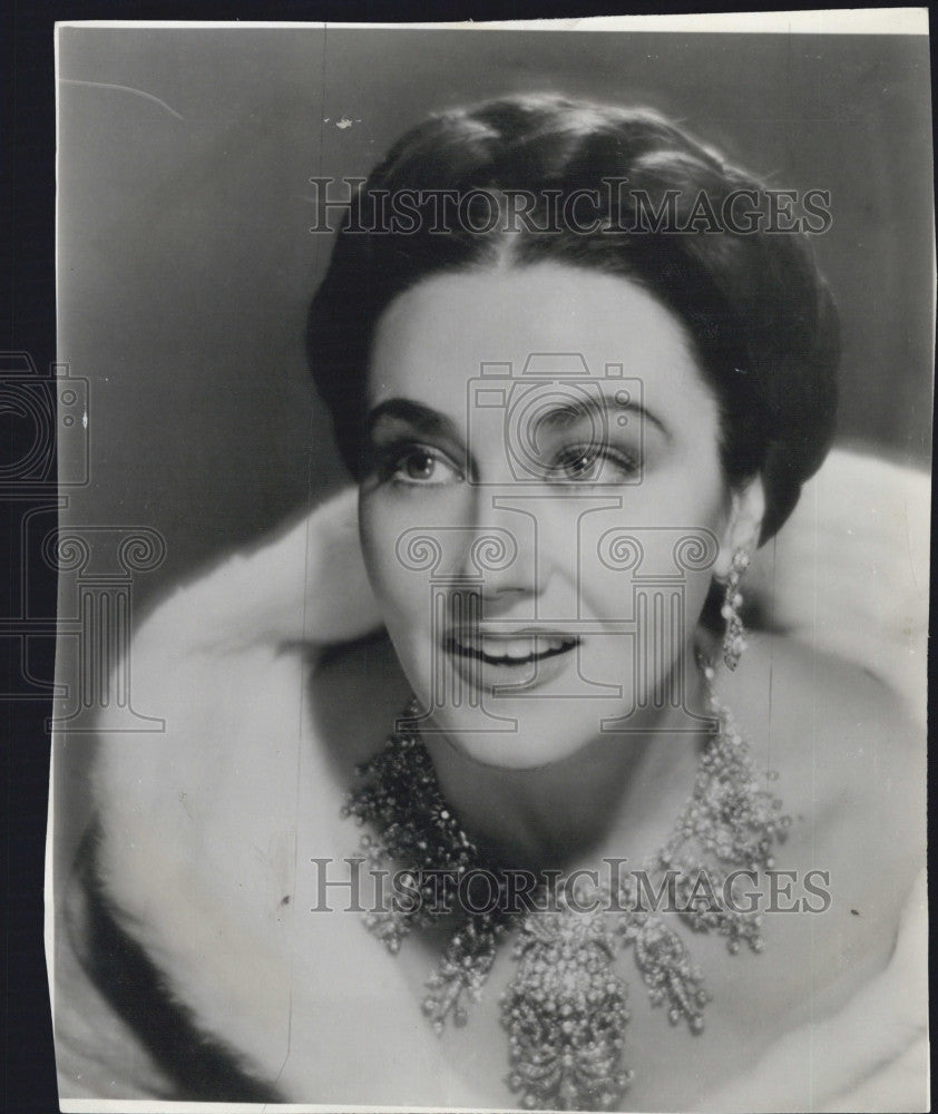 1963 Press Photo Metropolitan Opera Star Blanche Thebom in Music in The Air - Historic Images