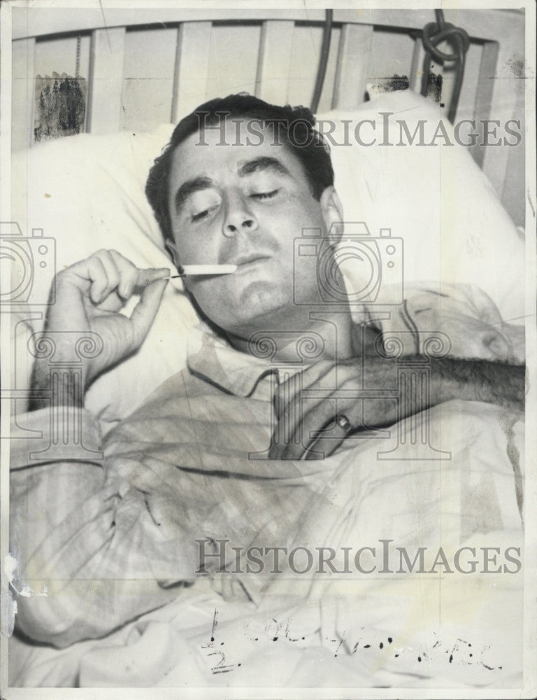 1937 Press Photo Director Leo McCarey in hospital for Malta Fever - Historic Images