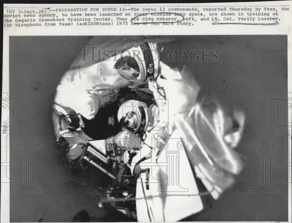 1973 Press Photo Soviet cosmonauts Oleg Makarov & Lt Col V Lazarev - Historic Images