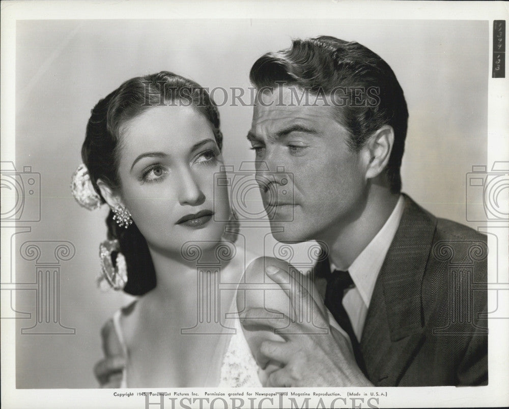 1946 Press Photo Dorothy Lamour &amp; George Rigaud in &quot;Masquerade in Mexico&quot; - Historic Images