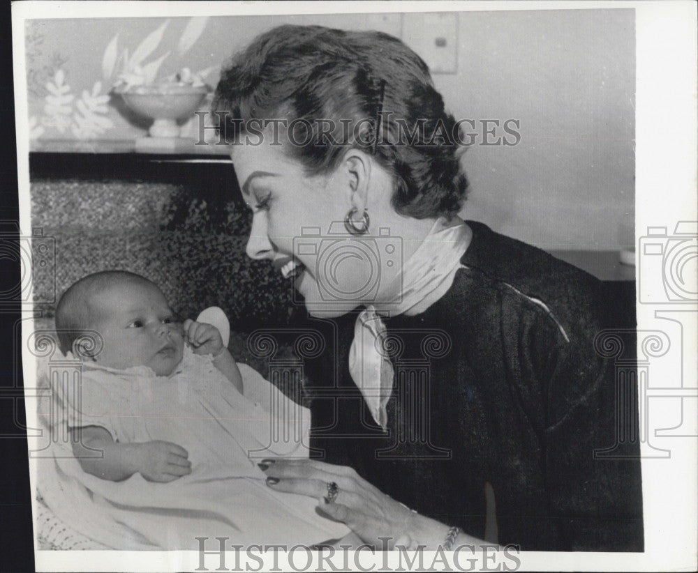 1956 Press Photo Actress Gale Storm and her daughter Susanna Jo Bonnell - Historic Images