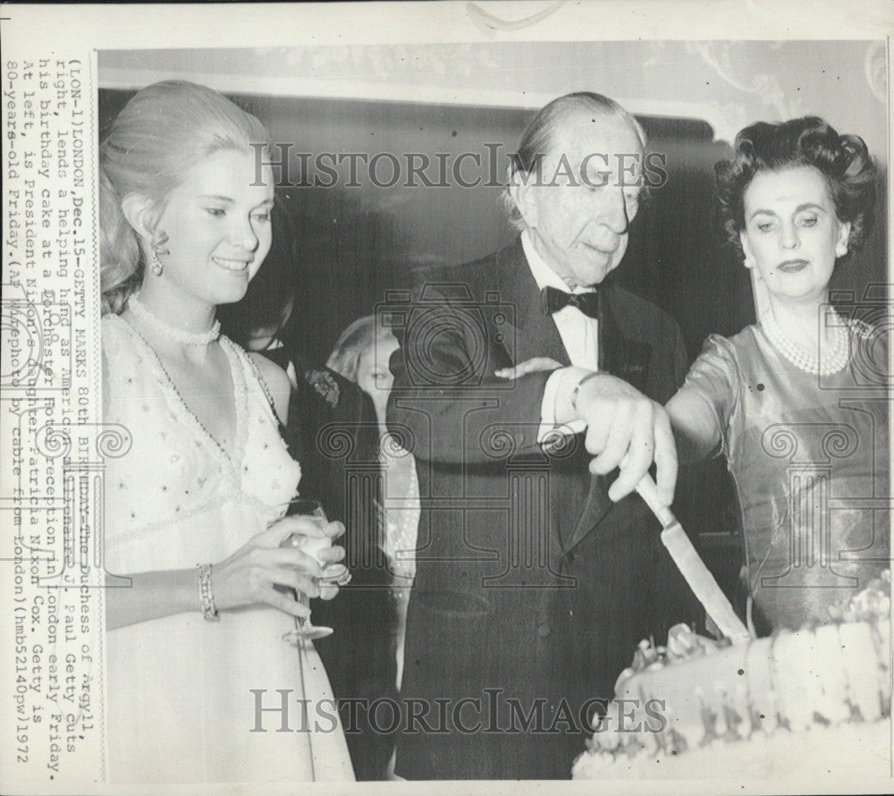 1972 Press Photo Duchess Of Argyll J Paul Getty Dorchester Hotel London - Historic Images