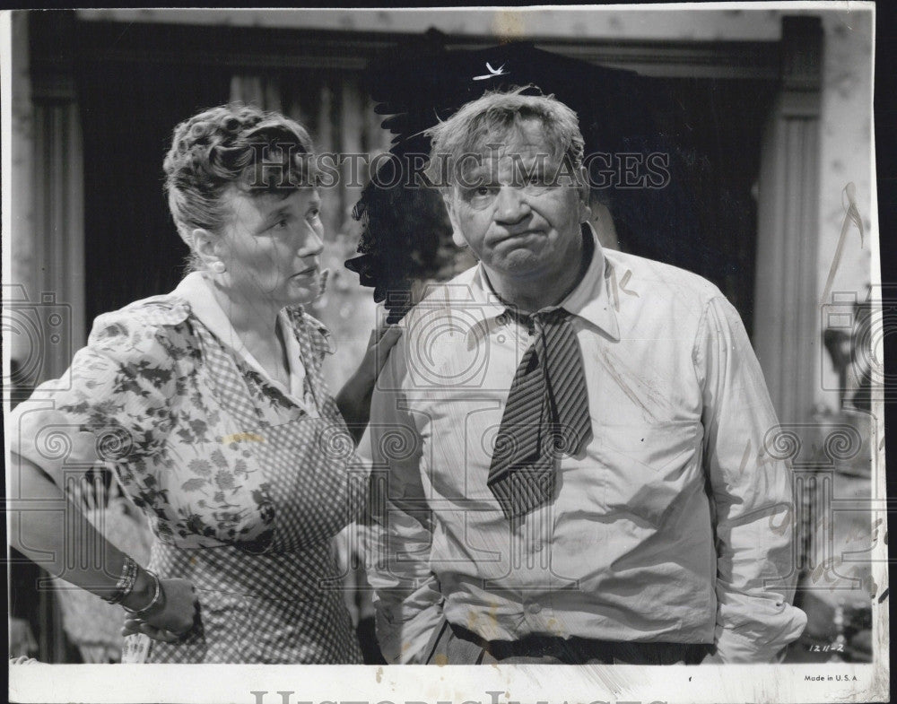 1942 Press Photo &quot;The Bugle Sounds&quot; Wallace Barry Actor - Historic Images