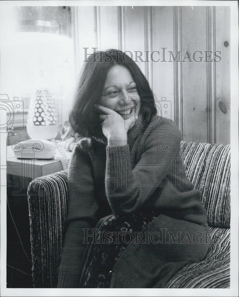 Press Photo Cecile Herman Mother of Quadruplets - Historic Images