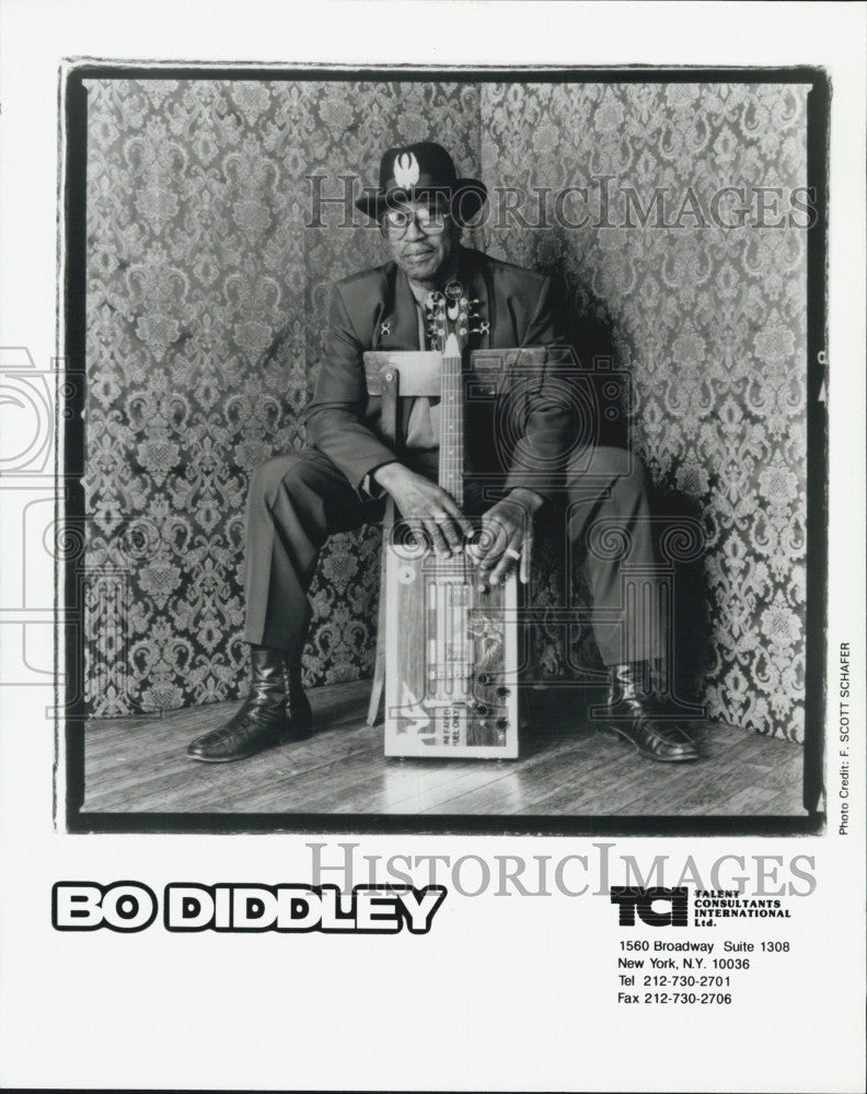 2000 Press Photo Rhythm and blues vocalist, guitarist, songwriter Bo Diddley - Historic Images