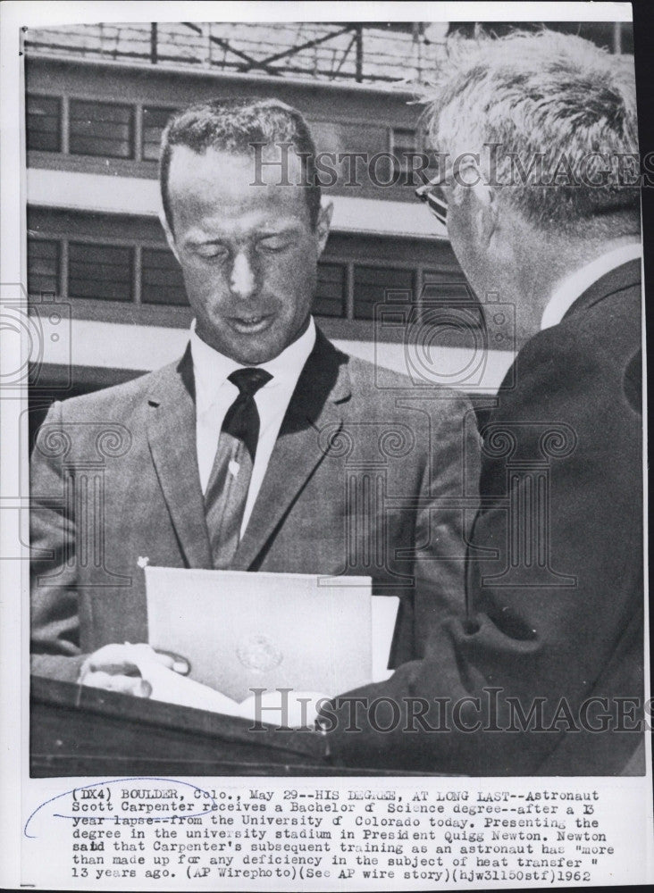 1962 Press Photo Astronaut Scott Carpenter  & U of Colo.pres Q Newton - Historic Images