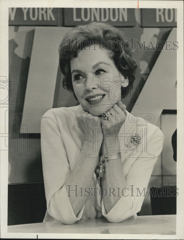 1975 Press Photo Actress Maureen O&#39;Sullivan - Historic Images