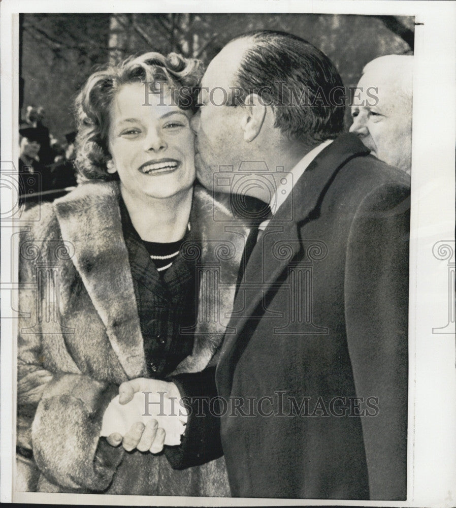 1960 Press Photo Figure  Skater,Carol Heiss &amp; NY Mayor RF Wagner - Historic Images