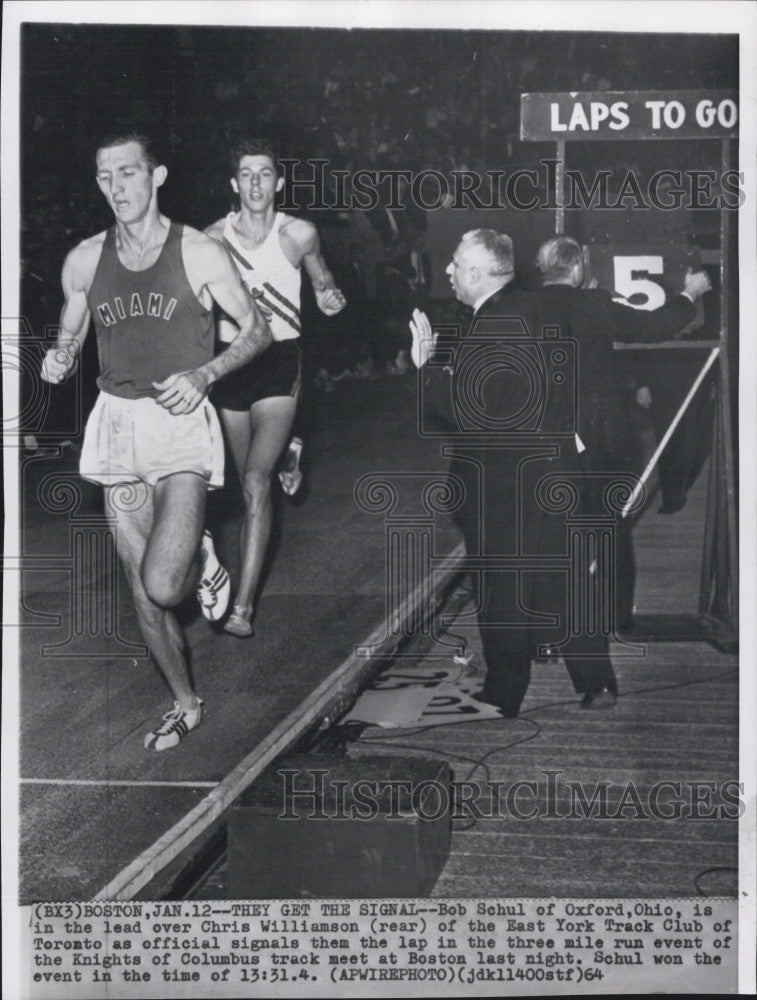 1964 Press Photo Bob Schul &amp; Chris Williamson in 3 mile run - Historic Images