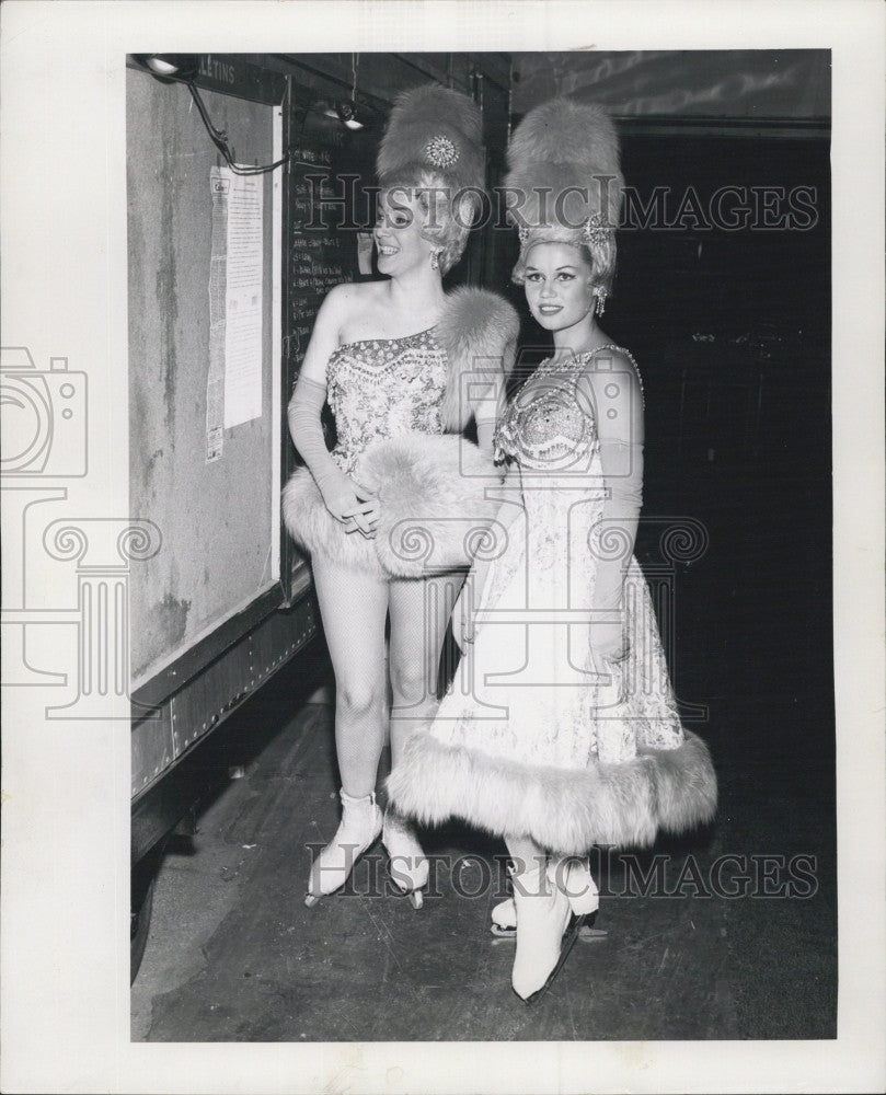 1964 Press Photo Rita Riederdr Elaine Kluck Berlin Germany Dancer - Historic Images