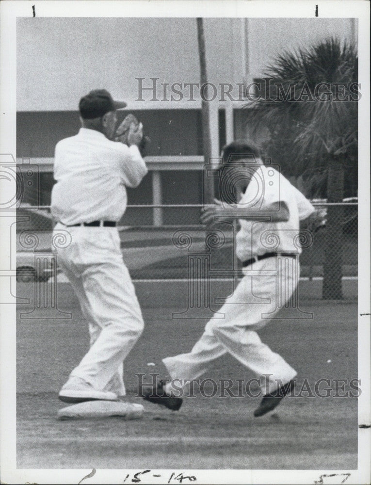 1968 Press Photo St Petersburg Council vs Kids and Kubs Softball Game for - Historic Images