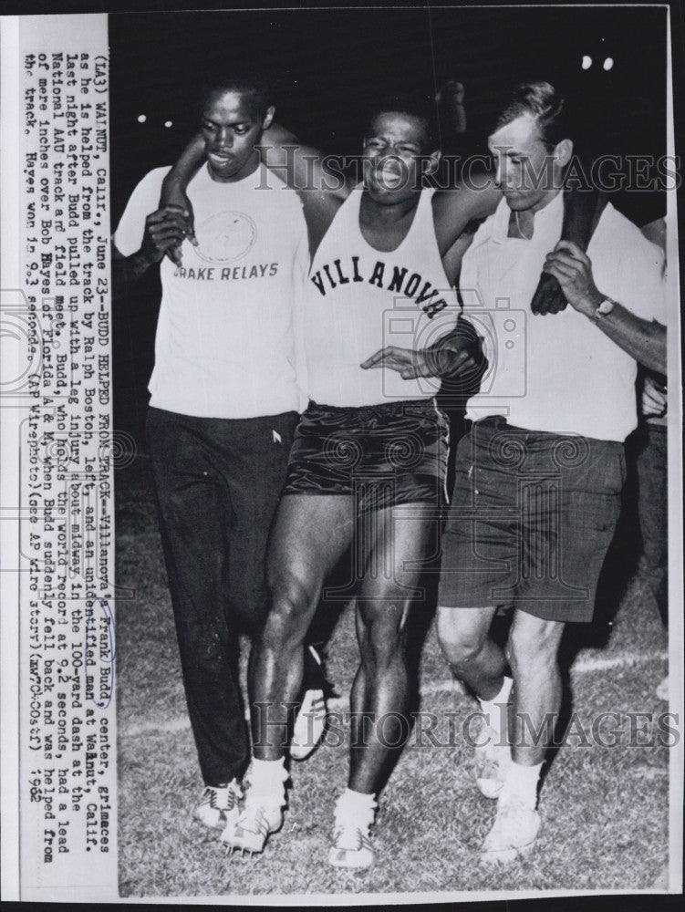 1962 Press Photo Villanova&#39;s Frank Budd being helped by Ralph Boston - Historic Images