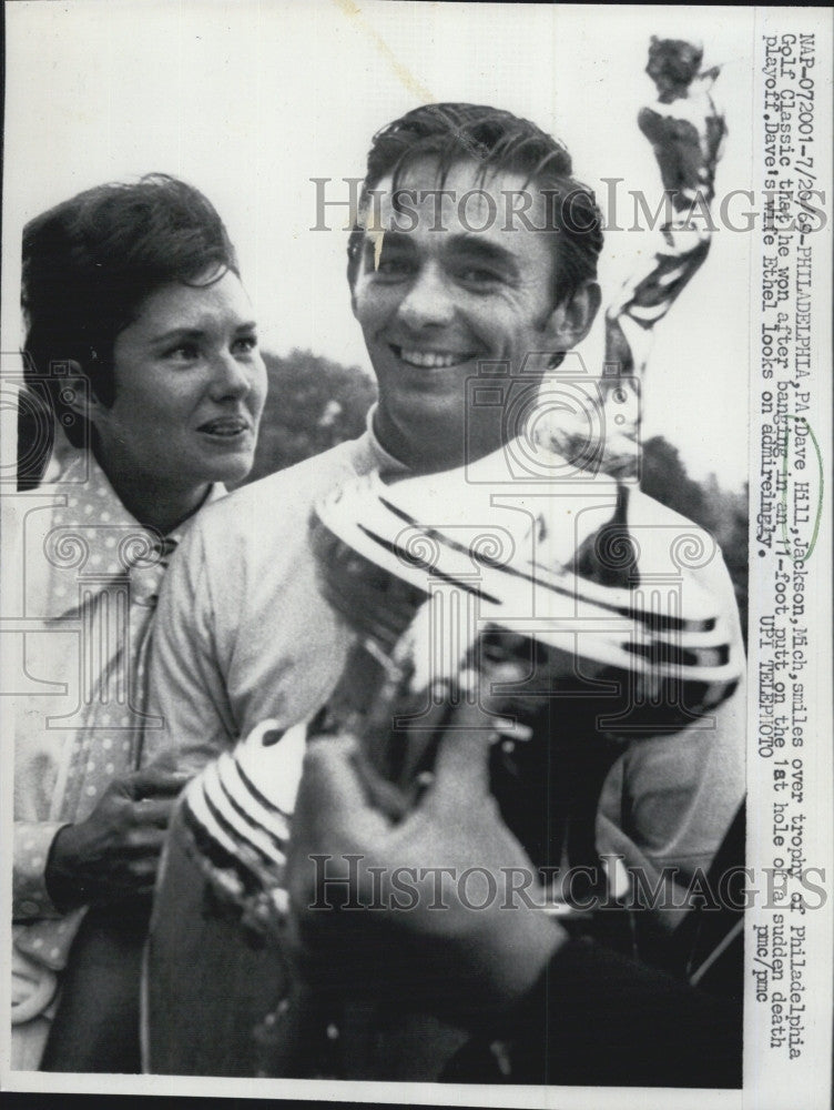 1969 Press Photo Dave Hill and wife Ethel, won Philadelphia Golf Classic - Historic Images