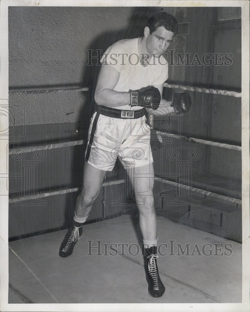 1965 Press Photo Heavyweight Boxer Jim Beattie,the Minnesota Giant vs Army Champ - Historic Images