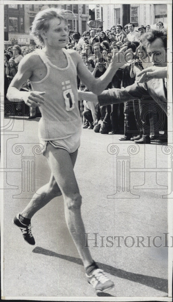 1975 Press Photo Olani Susmakavmi Finland Marathon Runner - Historic Images