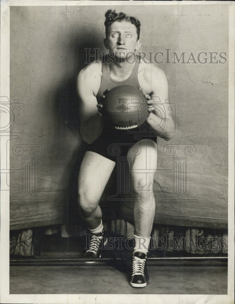 1939 Press Photo Irwin Red Kopecky of Boston University  at Malden City Club - Historic Images