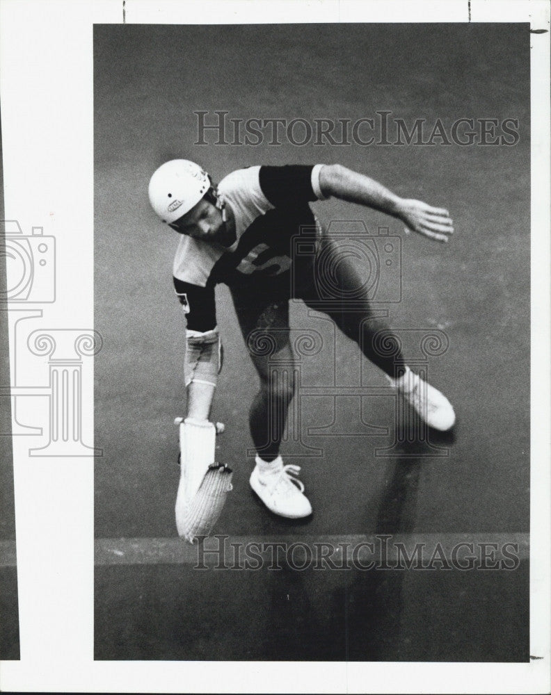 1989 Press Photo Tampa&#39;s Jai Alai Amateur Day Draws people from all walks of - Historic Images