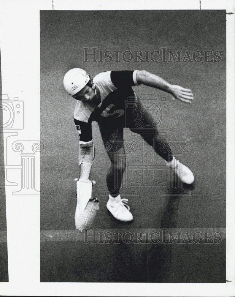 1989 Press Photo Tampa's Jai Alai Amateur Day Draws people from all walks of - Historic Images