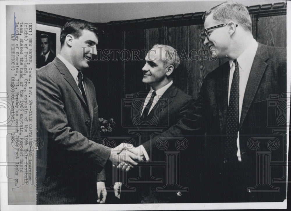 1964 Press Photo Ab Lawrence &amp; 1965 captain Forrest David Laidley with John Pont - Historic Images