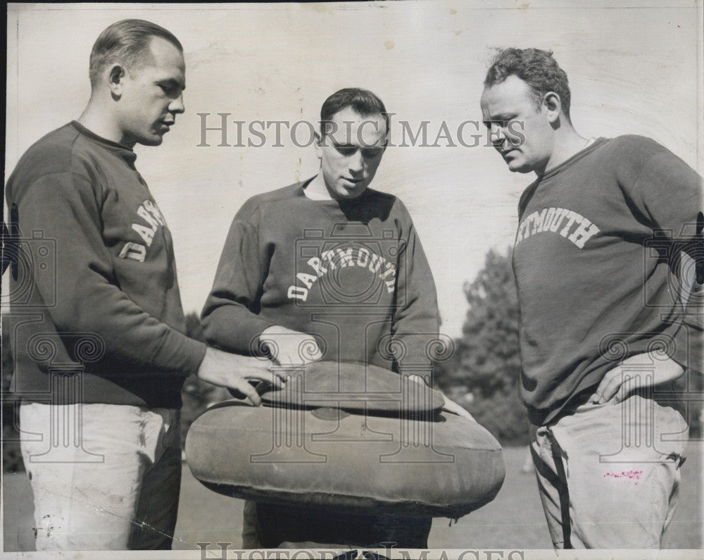 1944 Press Photo Dartmouth coach Earl Brown &amp; Milt Piepul &amp; Johnny Del Isola - Historic Images