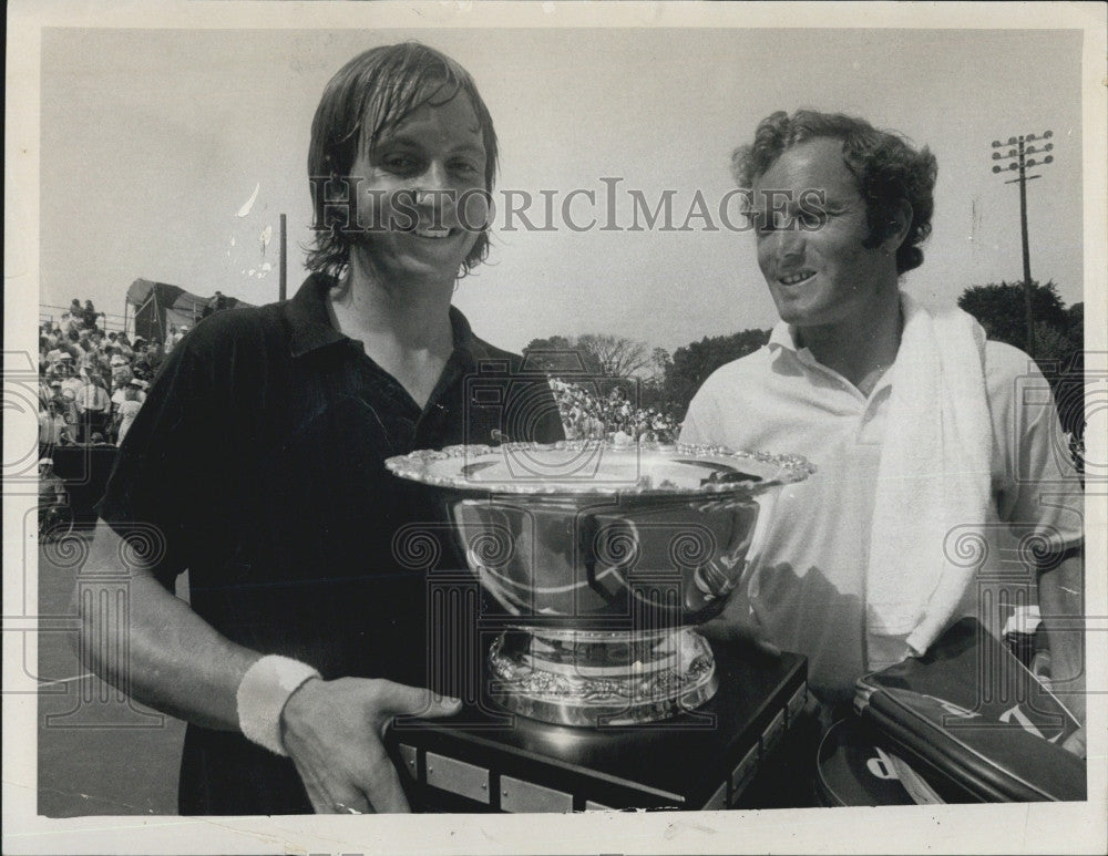 1972 Press Photo Tennis player Bob Lutz &amp; Tom Okern - Historic Images