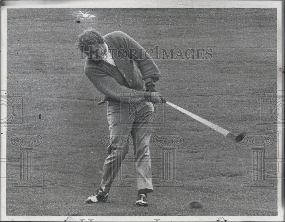 1970 Press Photo Boston Bruins Johnny McKenzie Hockey Player - Historic Images