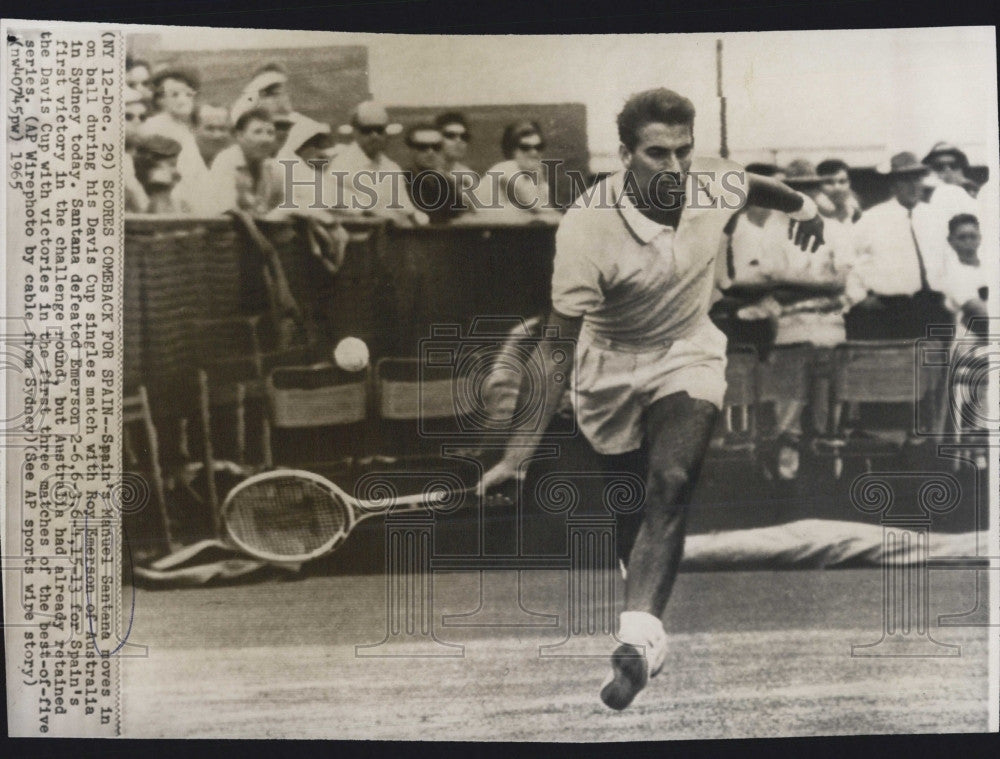 1965 Press Photo Manuel Santana at Davis Cup tennis - Historic Images