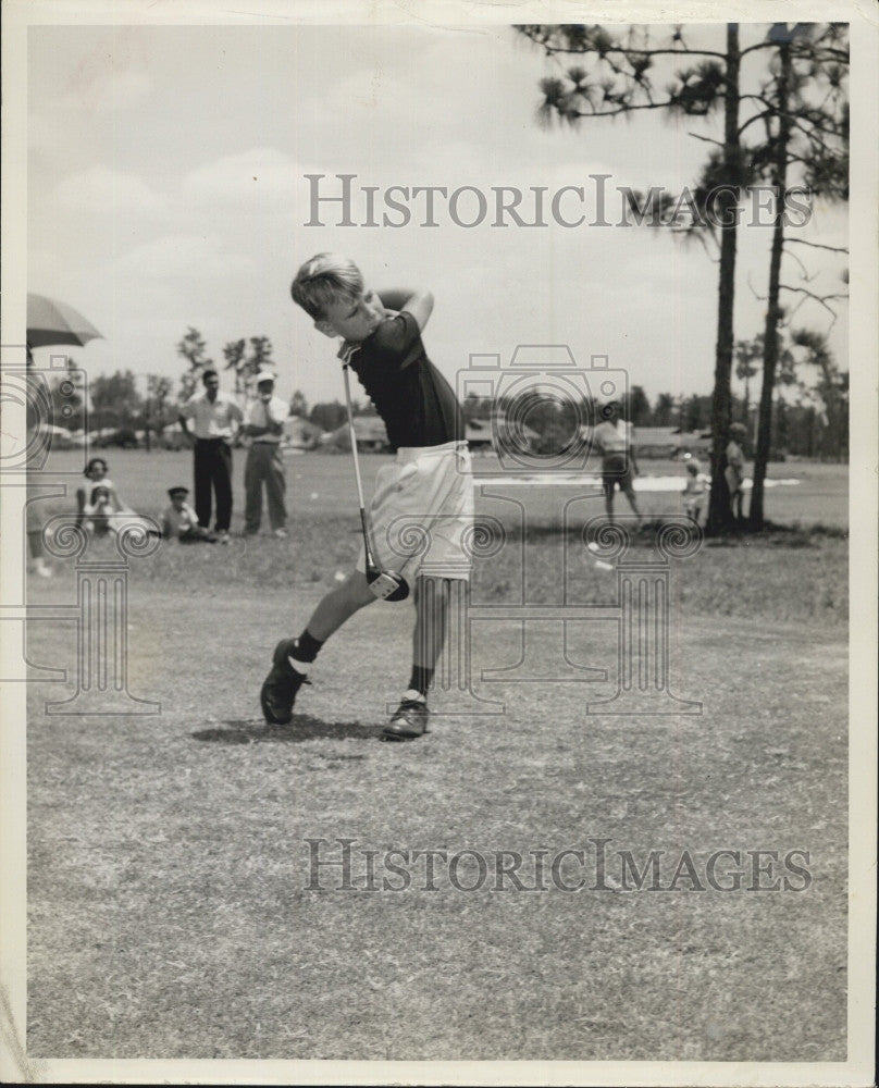 1960 Press Photo Jackie Dells Youth Championship Golf Player - Historic Images