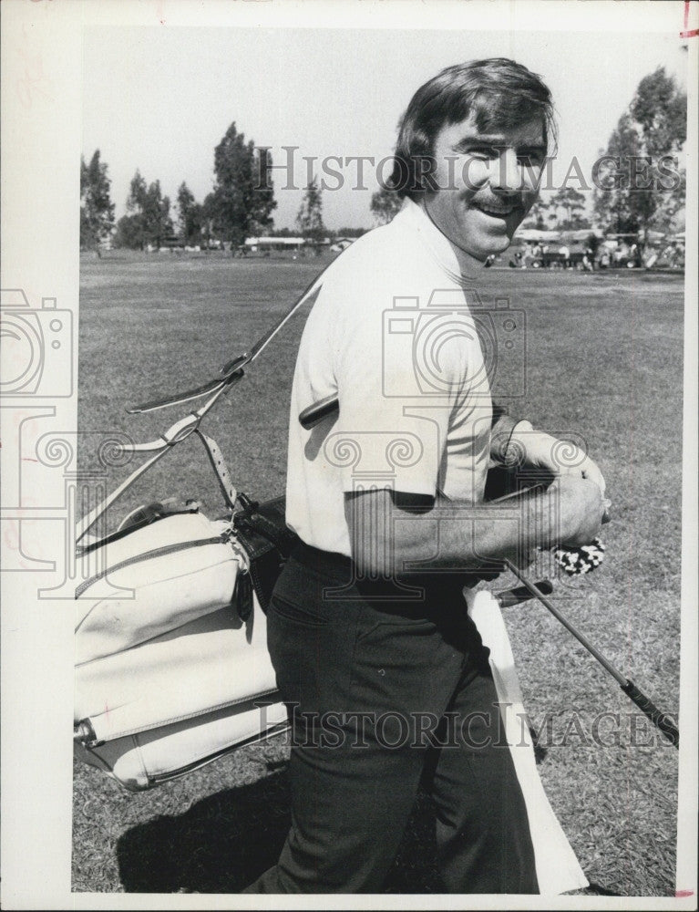 1973 Press Photo Marty DeMarias Pro Golfer Hockey Player Lake Country Club - Historic Images