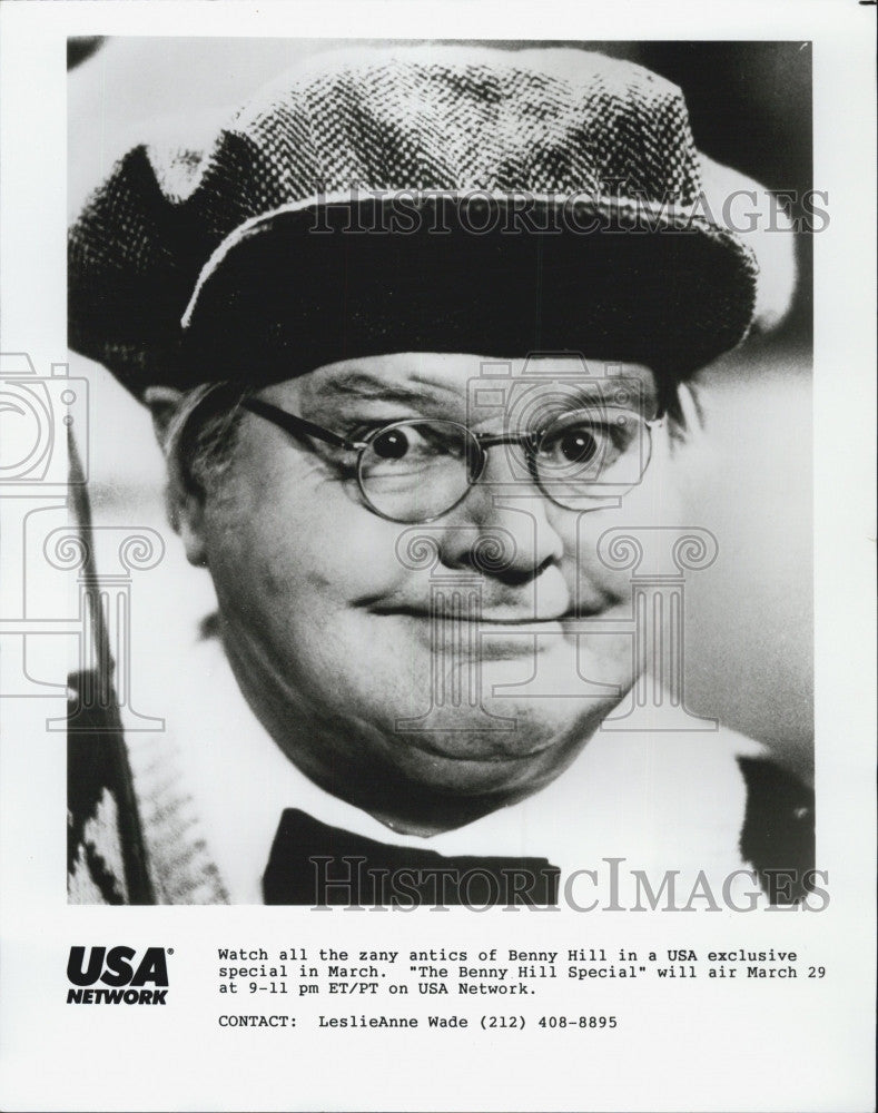 1989 Press Photo &quot;The Benny Hill Show&quot; - Historic Images