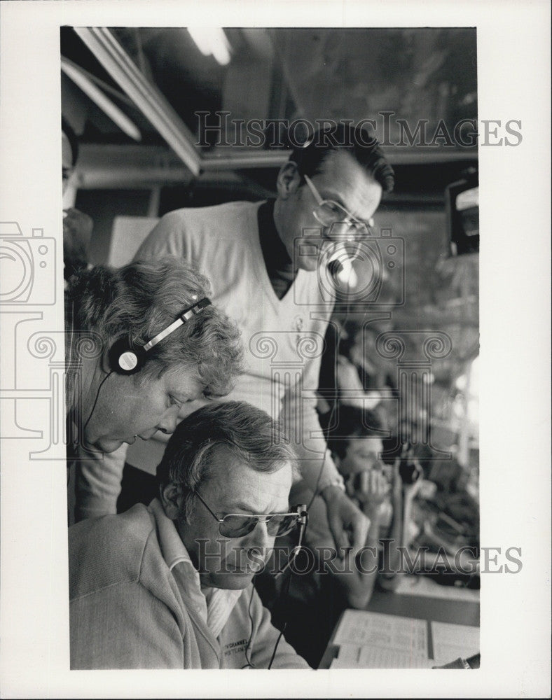 1990 Press Photo Bob Martin, producer Jerry Peters and Larry Zimmer - Historic Images