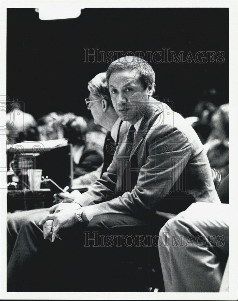 1987 Press Photo Lenny Wilkens, Head Coach Cleveland Cavaliers NBA Basketball - Historic Images