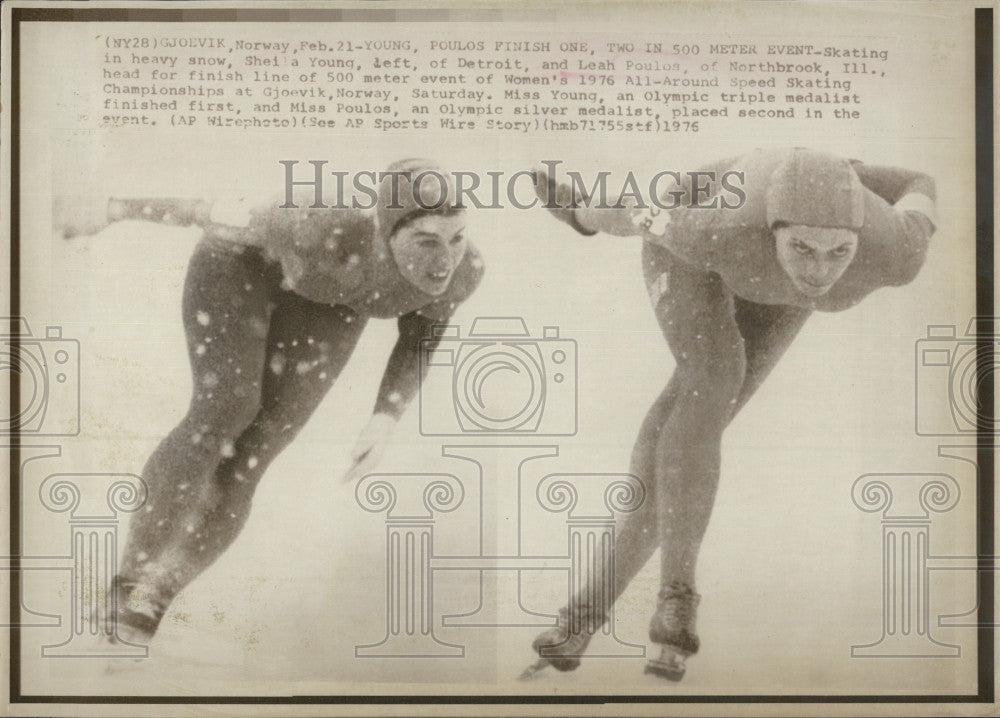 1976 Press Photo 500Meter skaters Sheila Young &amp; Leah Poulos - Historic Images