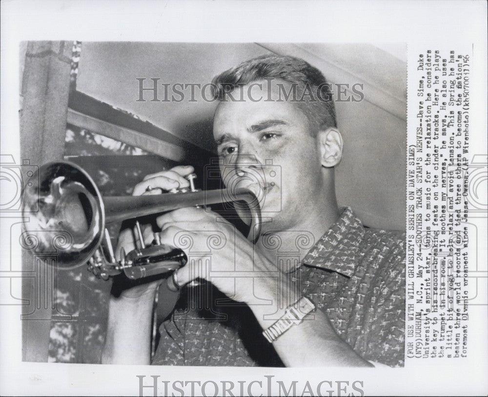 1956 Press Photo Dave Sime Duke University Track Field Star - Historic Images