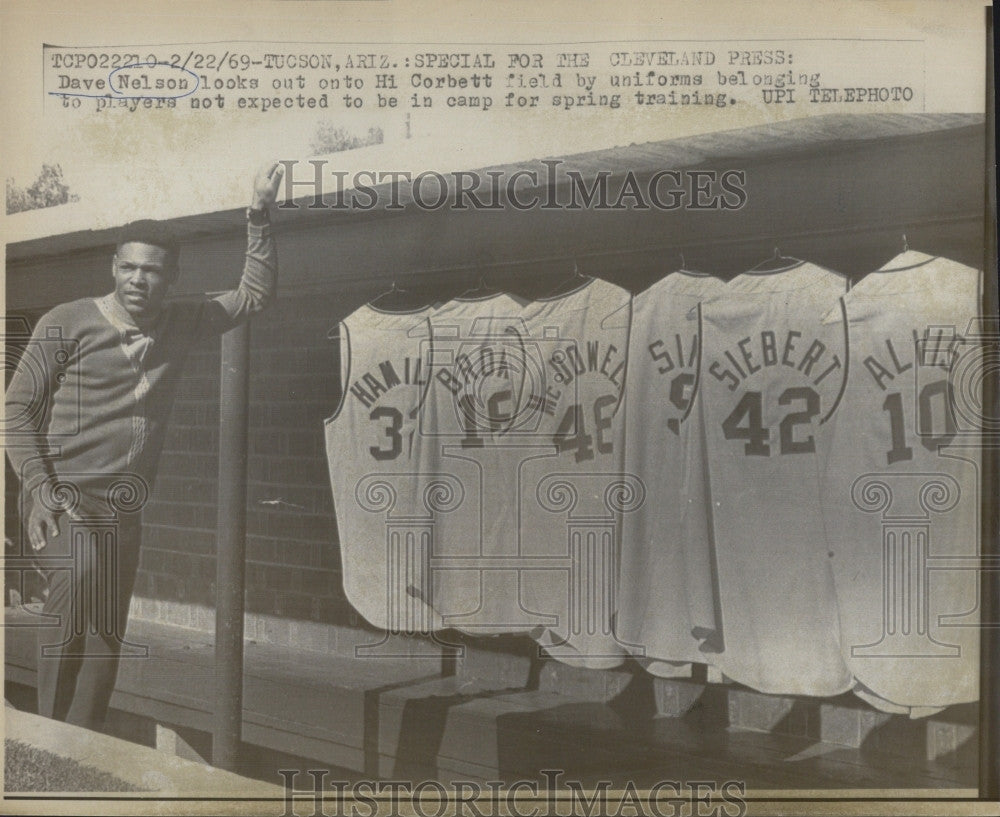 1969 Press Photo Dave Nelson Hi Corbett Field Baseball Training - Historic Images