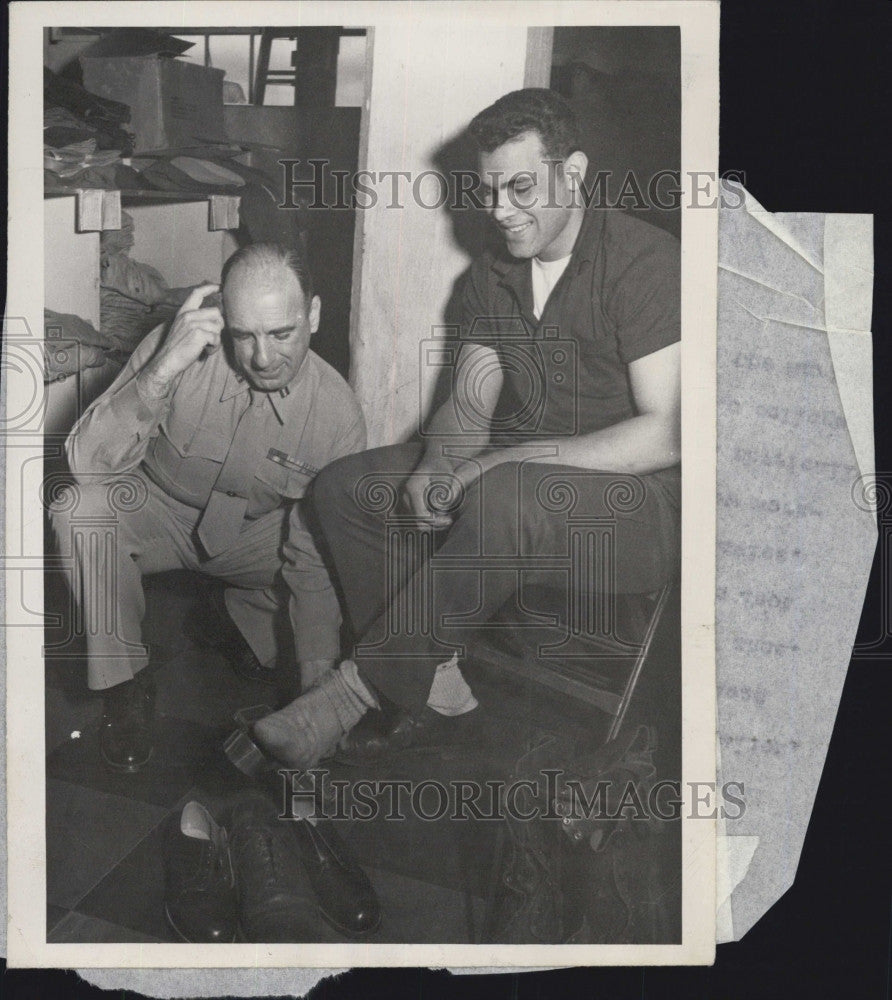 1954 Press Photo Angelo Mosca Waltham High Football Team - Historic Images