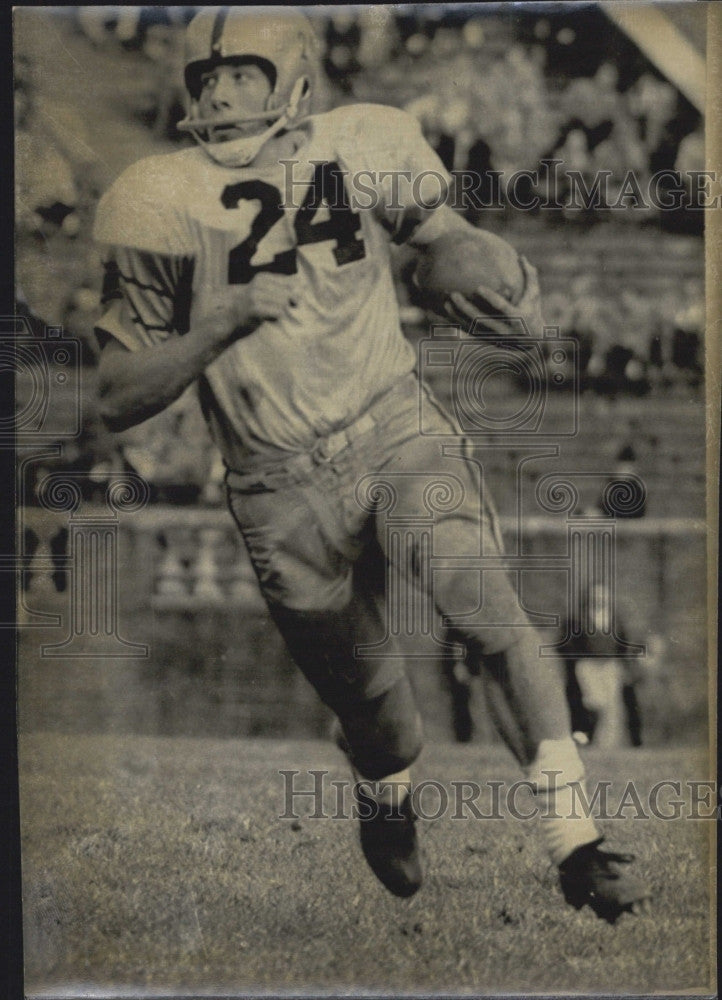 1972 Press Photo Pete Dawkins in football action - Historic Images