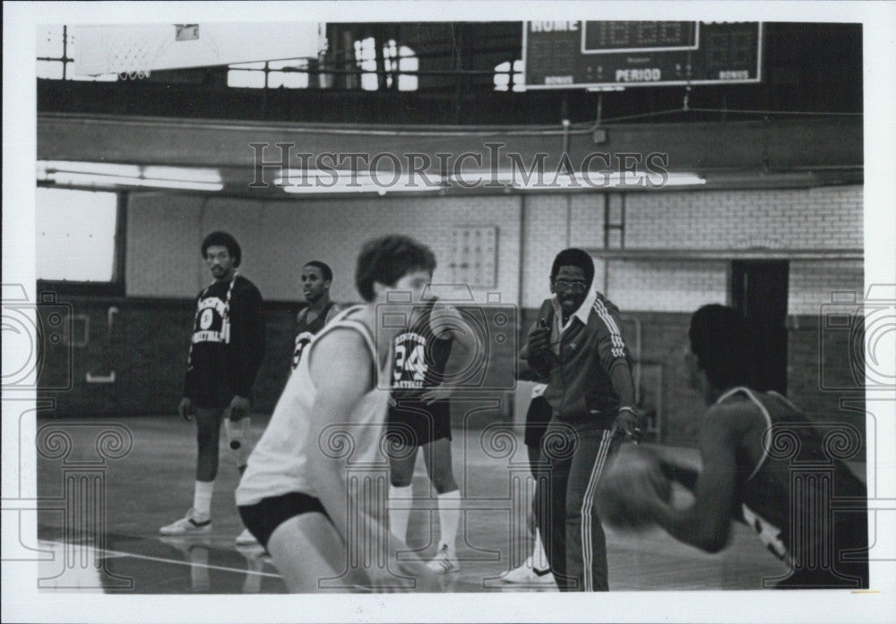 1981 Press Photo Willis Reed, Creighton basketball - Historic Images