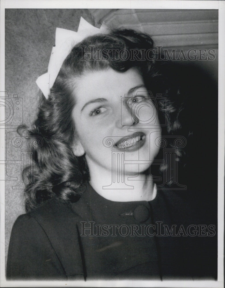 1948 Press Photo Joan Parr, Queen of 38th Annual Dartmouth Winter Carnival - Historic Images